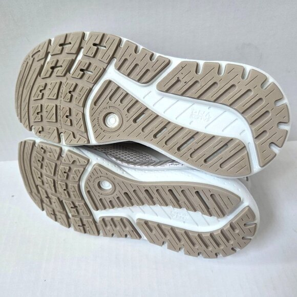 Brooks Ariel GTS 23 Shoes Womens 7 Wide Grey White Sand Running Sneakers - Picture 9 of 12
